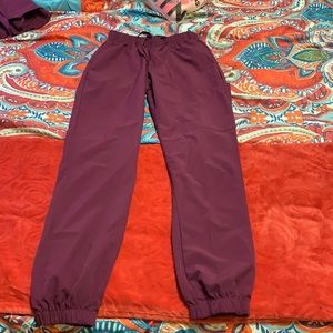 Women’s XS scrub jogger set